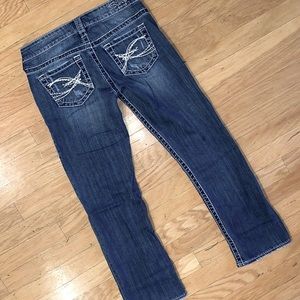 Silver Tuesday Capri Jeans